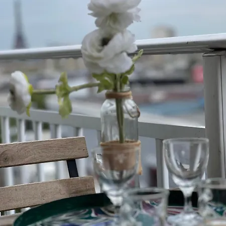 Bed & Breakfast Marquis Tour Eiffel Paris Porte De Versailles 4*